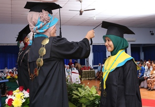 72 Contoh Undangan Wisuda Akper Terbaik